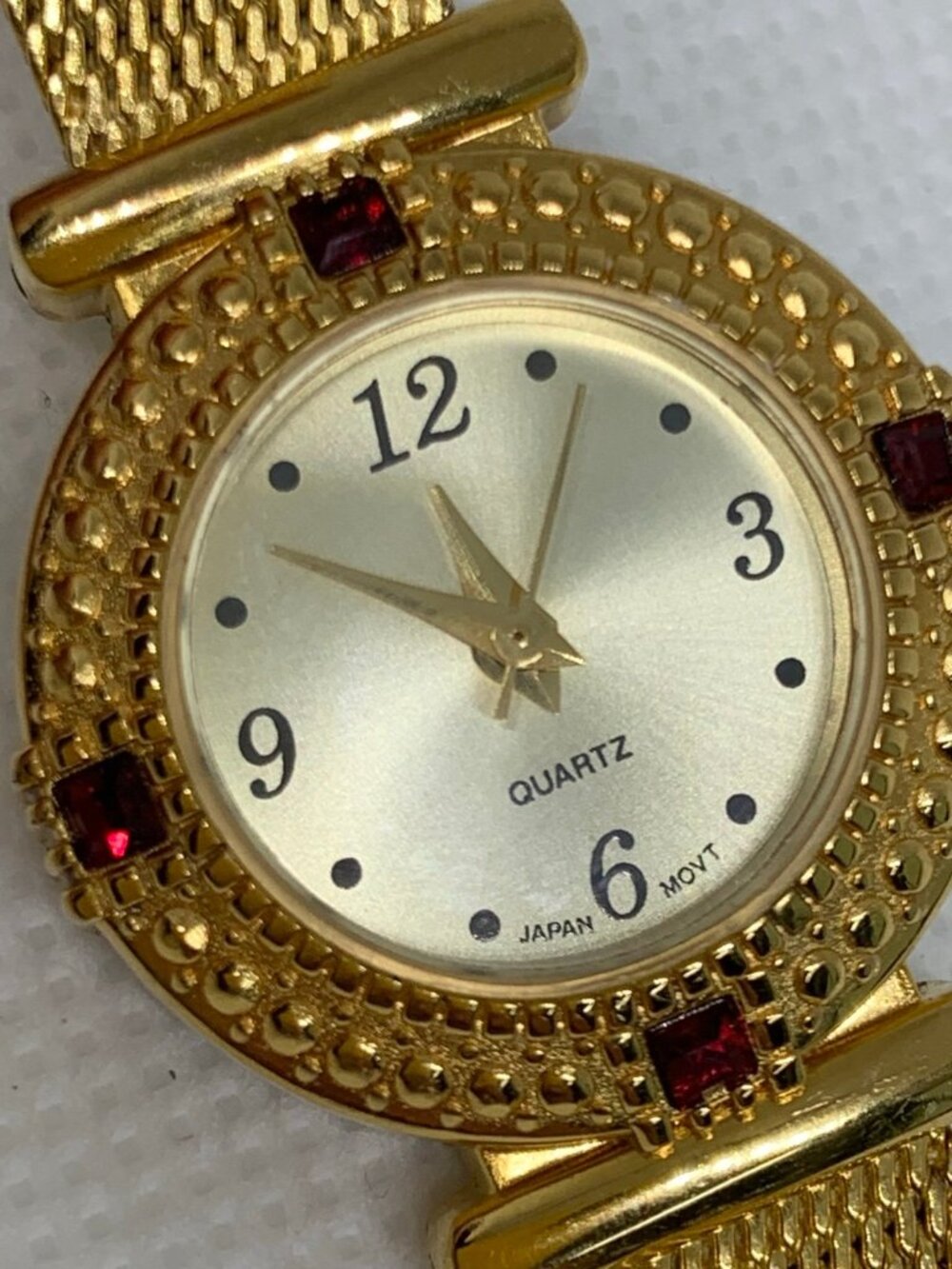 Avon Red Accented gold tone women’s watch 23mm adjustable mesh band running - Picture 2 of 6